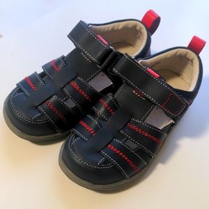 See Kai Run sandals NWOT